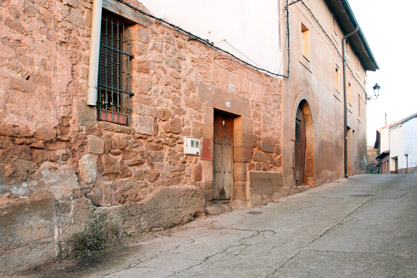 Exterior de la bodega Azenari